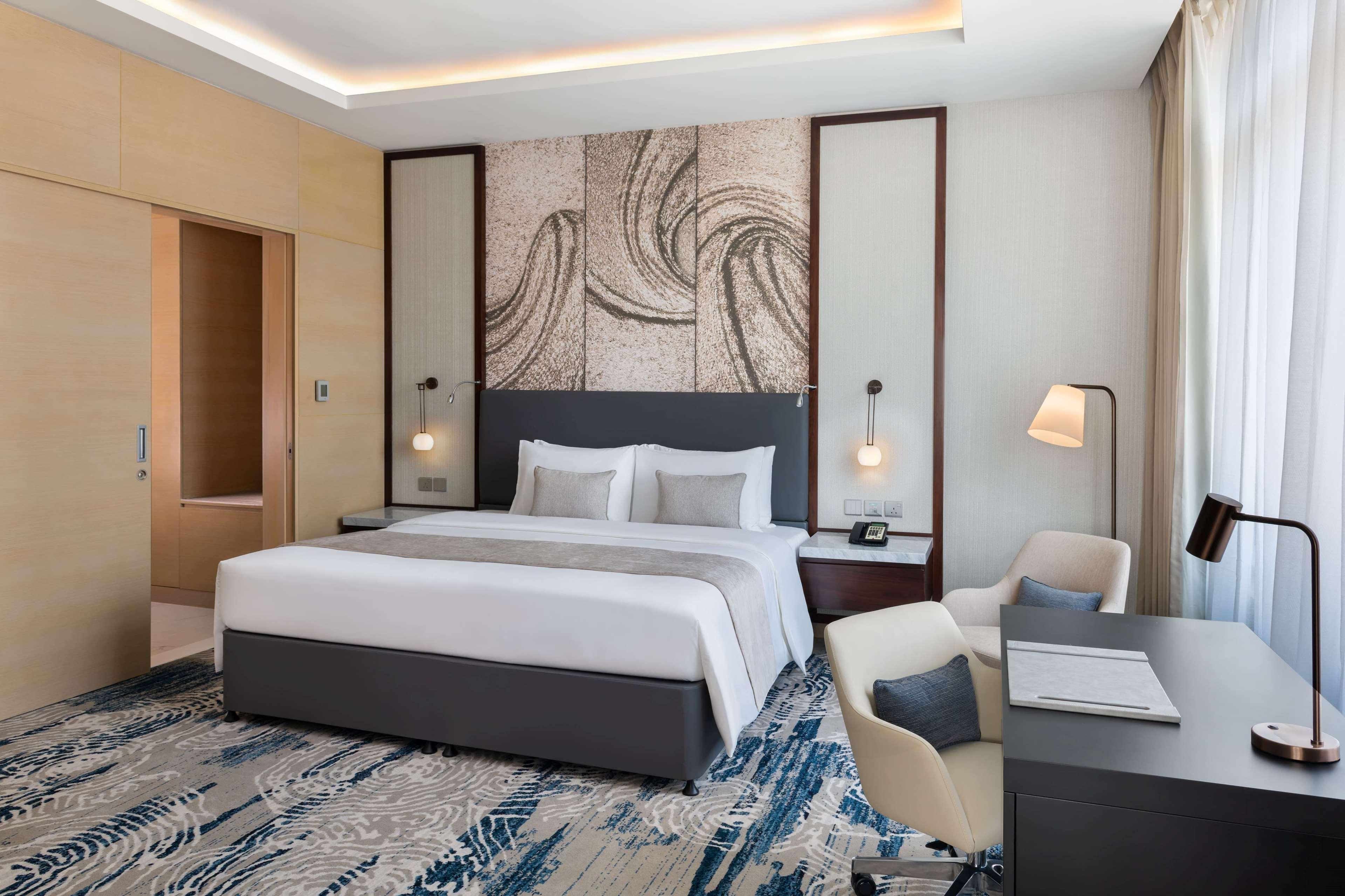 Novotel Dubai Gold District Ngoại thất bức ảnh