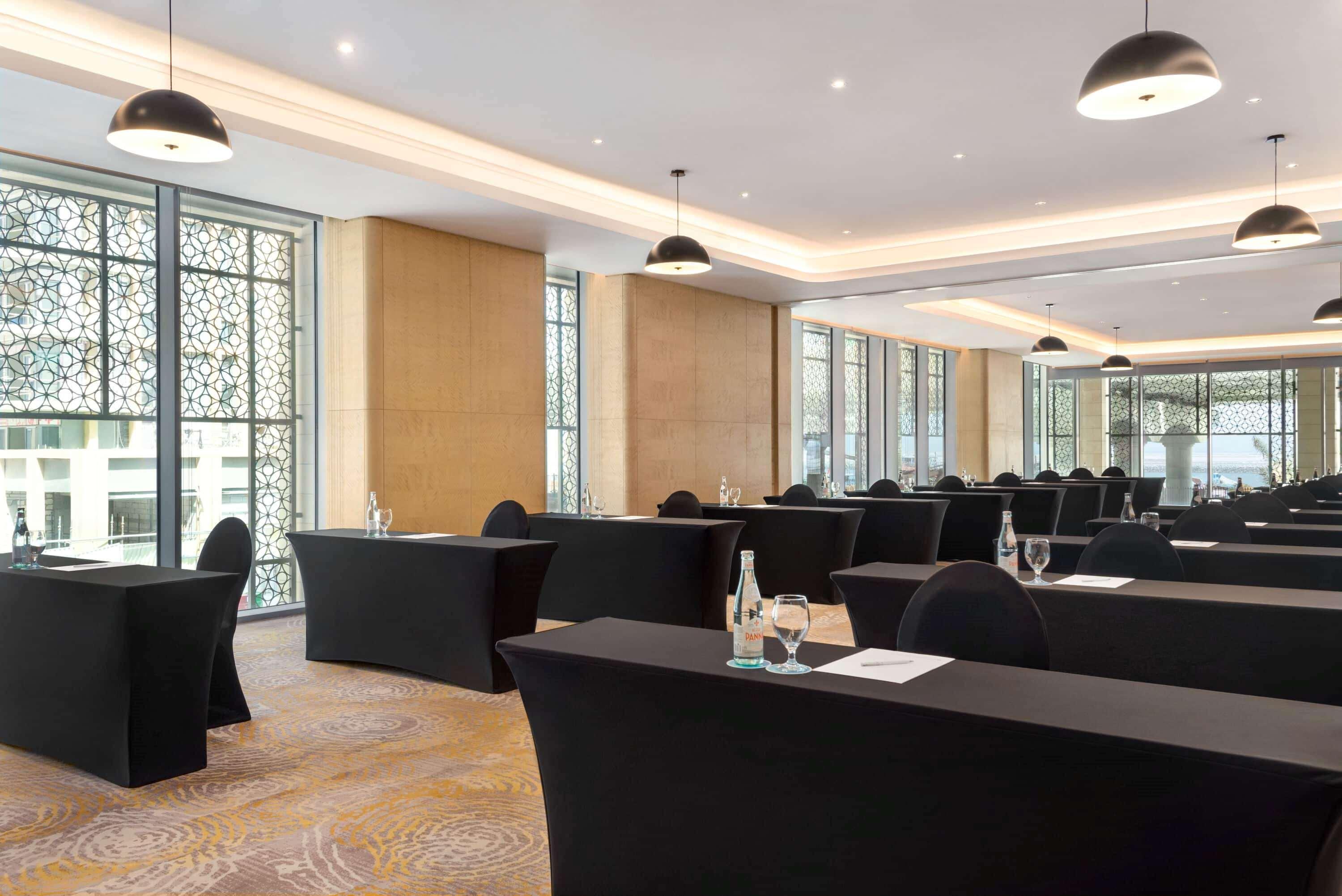 Novotel Dubai Gold District Ngoại thất bức ảnh